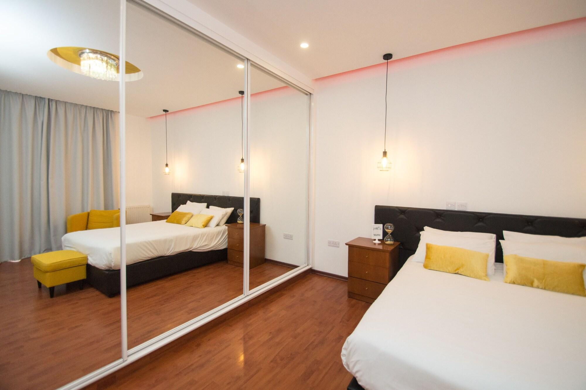 St Elena Boutique Residence Larnaca Bagian luar foto