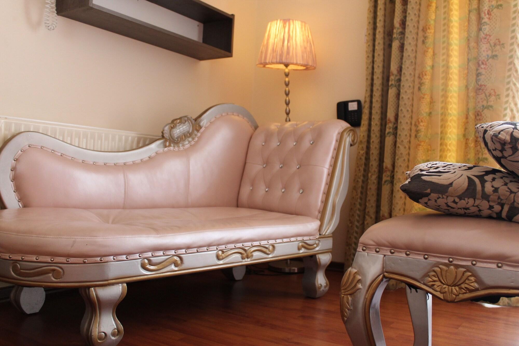 St Elena Boutique Residence Larnaca Bagian luar foto