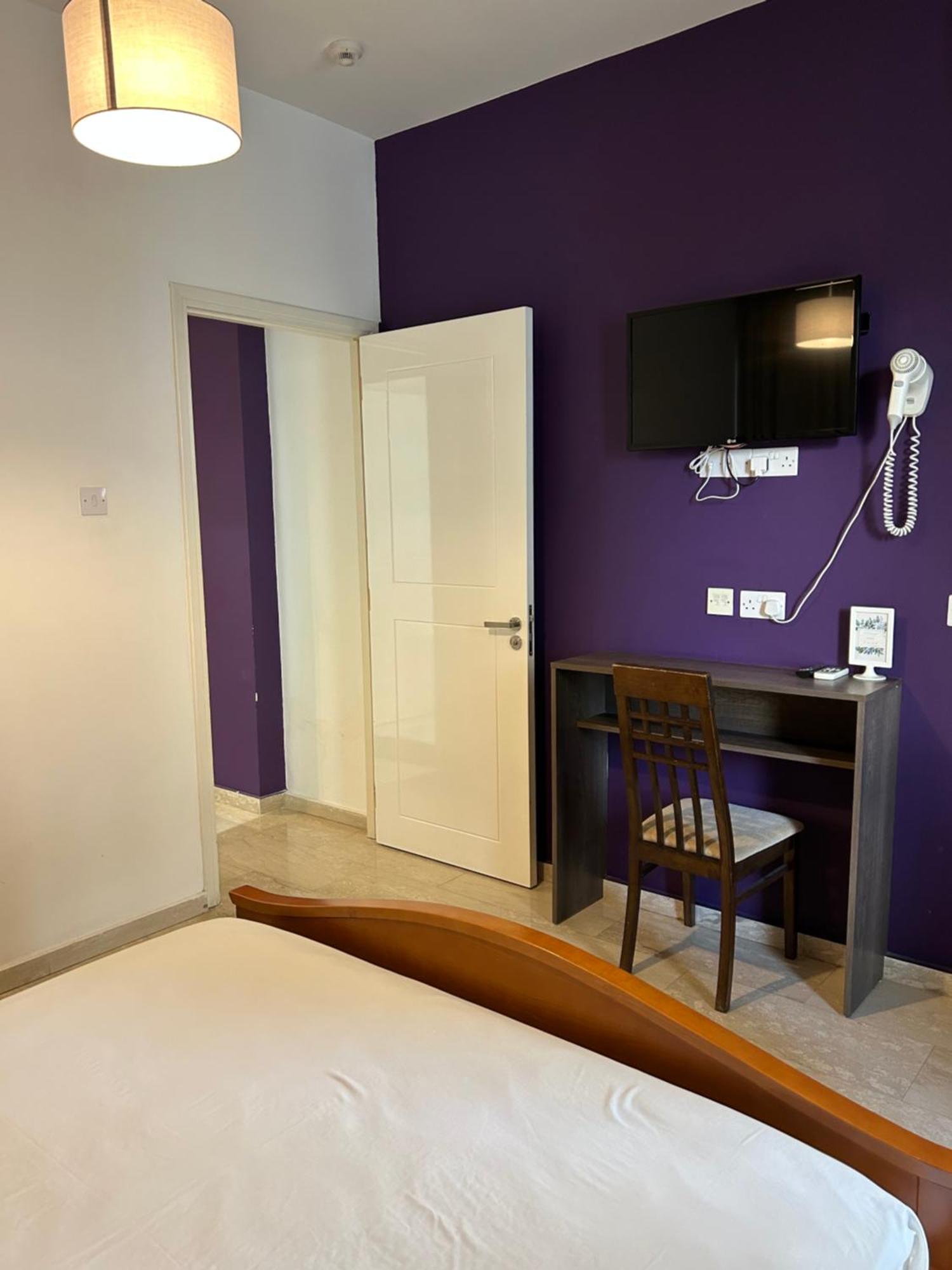 St Elena Boutique Residence Larnaca Bagian luar foto