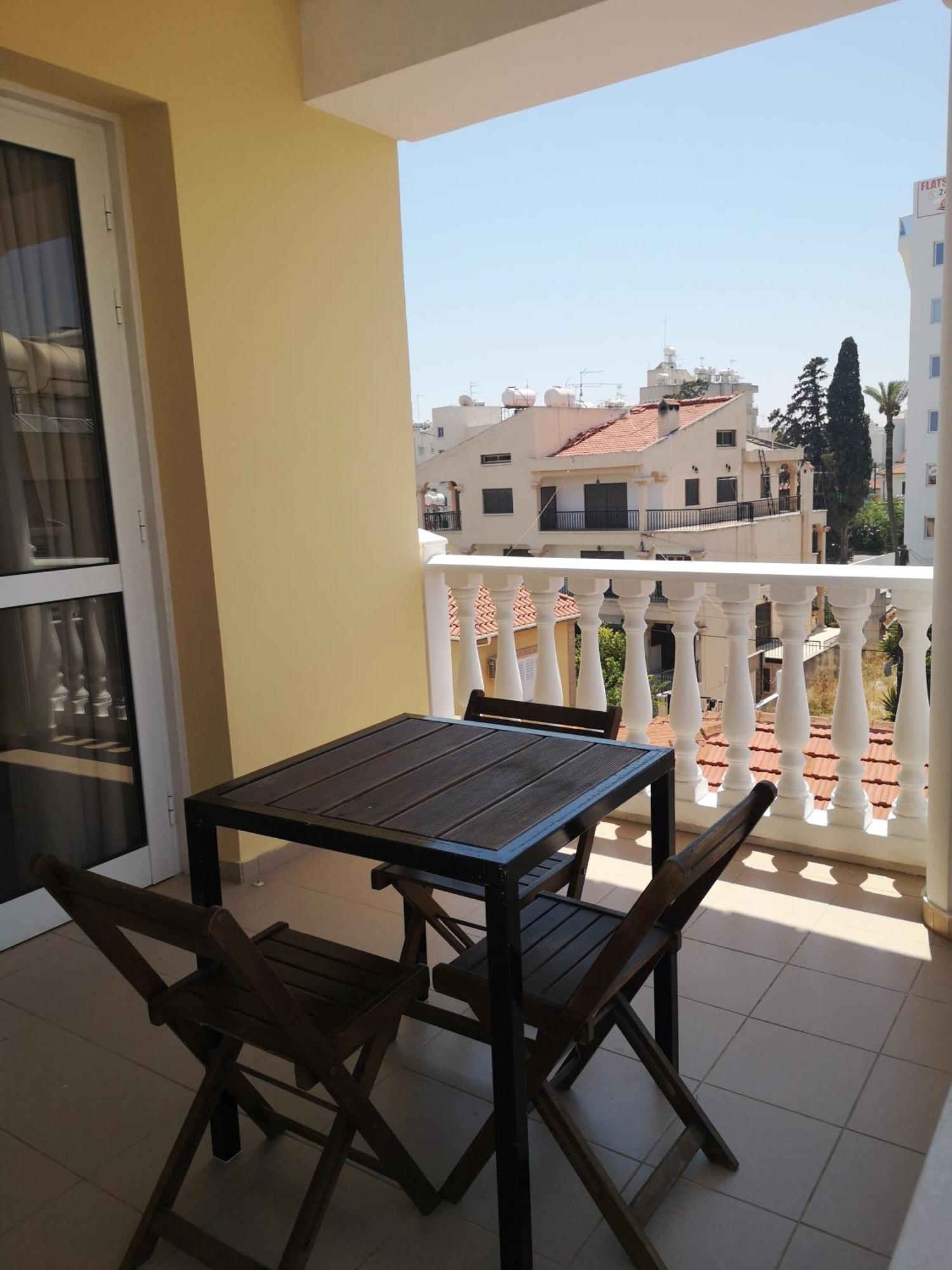 St Elena Boutique Residence Larnaca Bagian luar foto