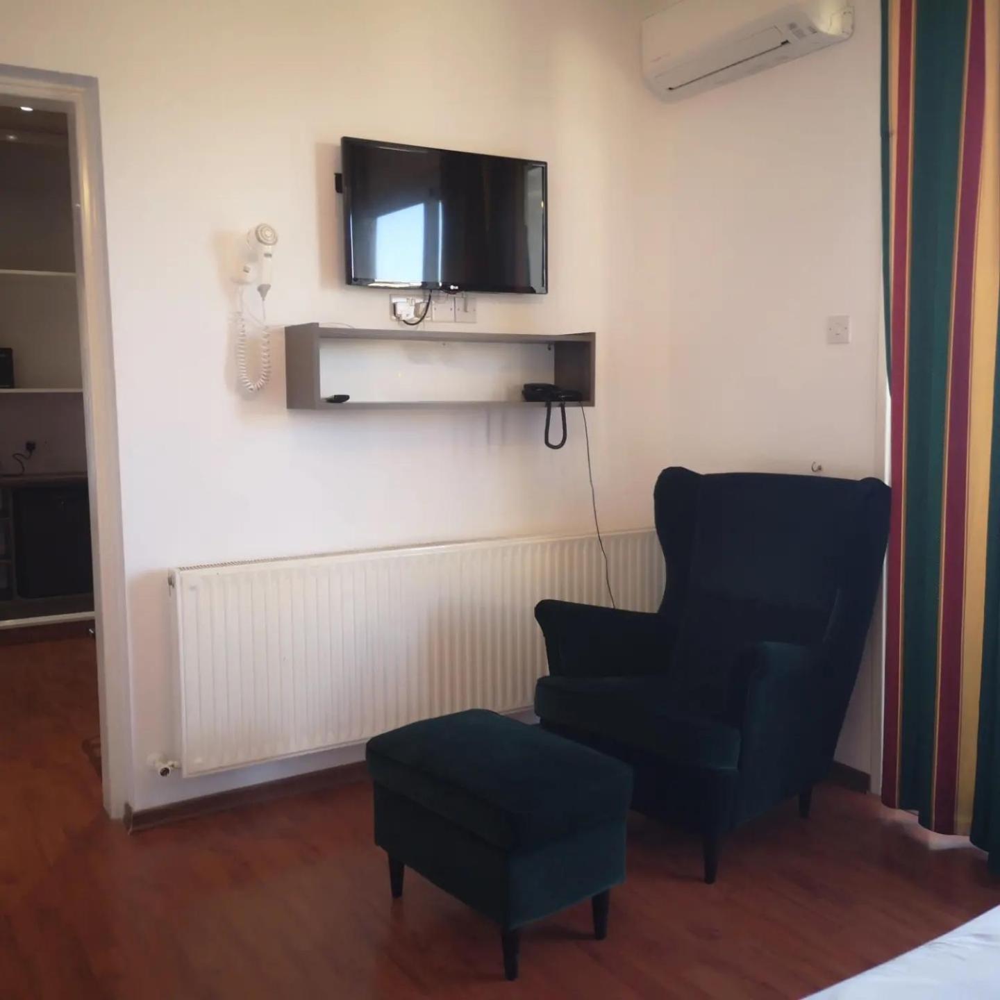St Elena Boutique Residence Larnaca Bagian luar foto