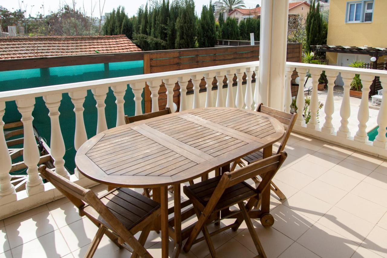 St Elena Boutique Residence Larnaca Bagian luar foto