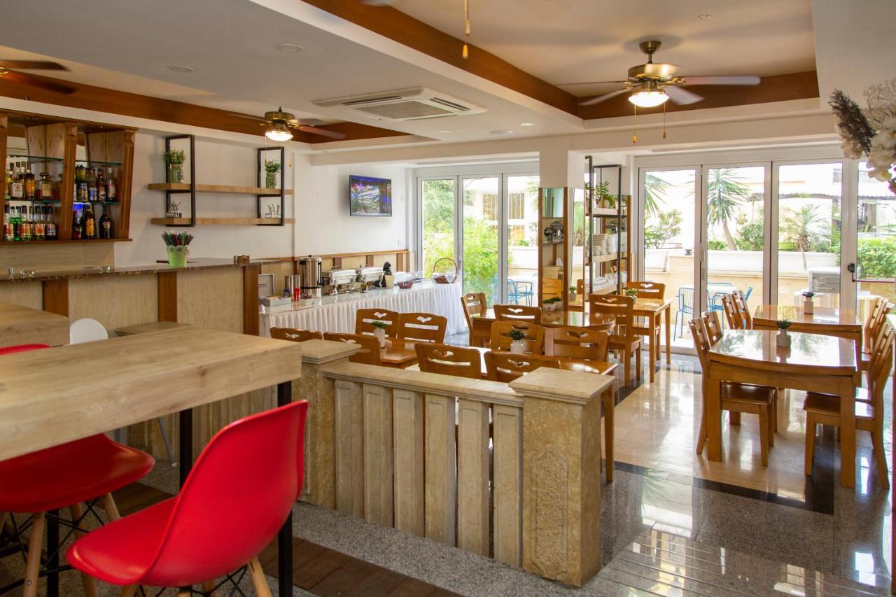 St Elena Boutique Residence Larnaca Bagian luar foto